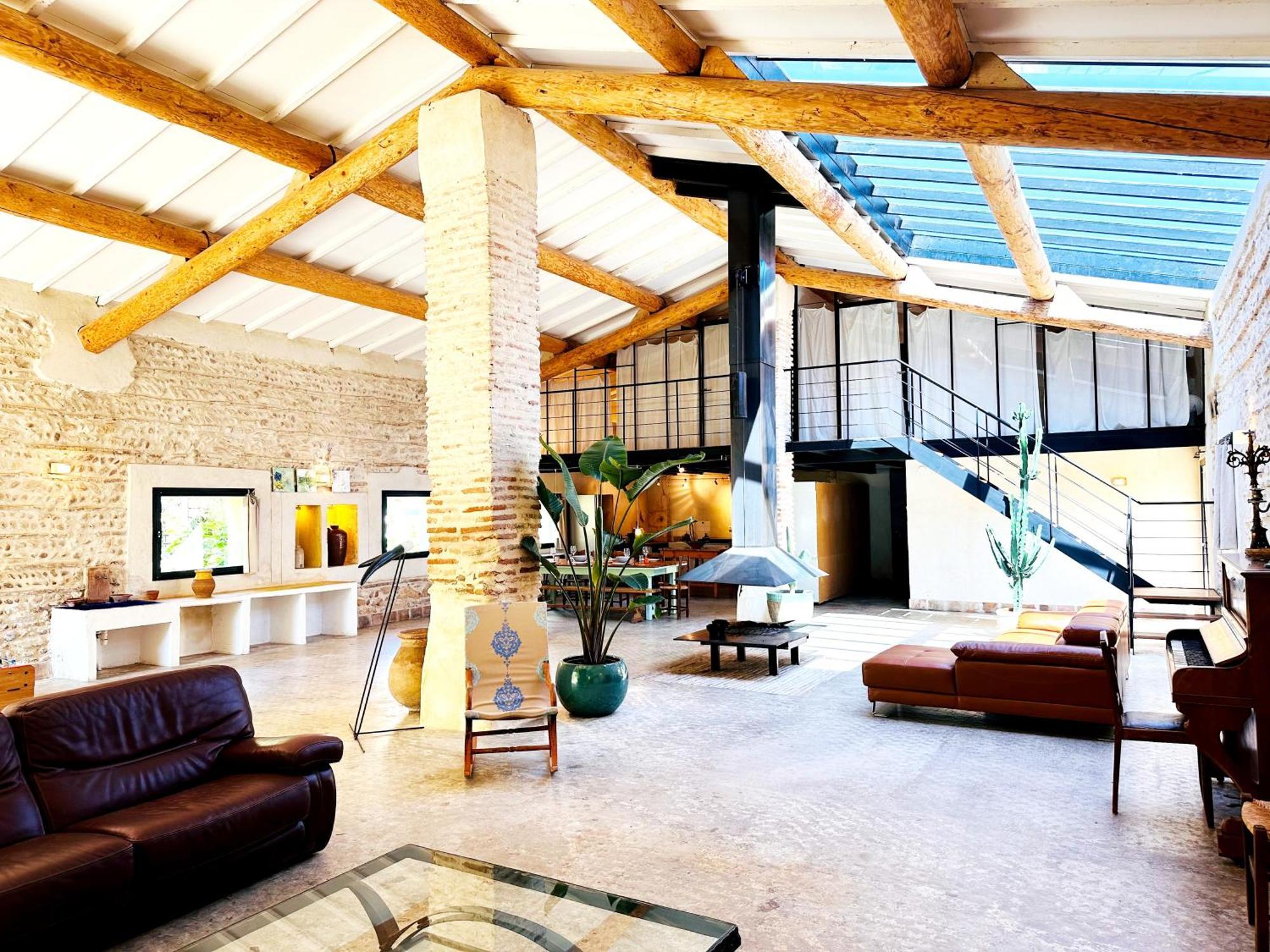 Magnifique Loft - Piscine - Tennis - Babyfoot 님 외부 사진